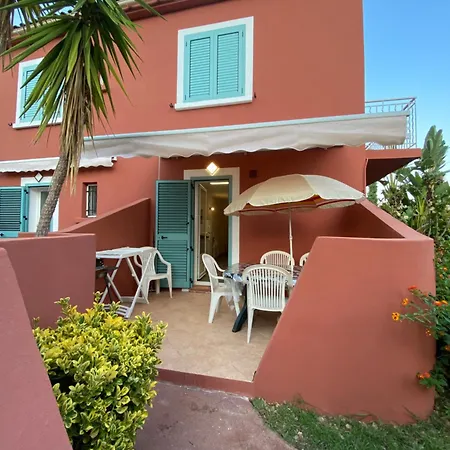 Vakantiehuis Lo Monaco De Villa, Et