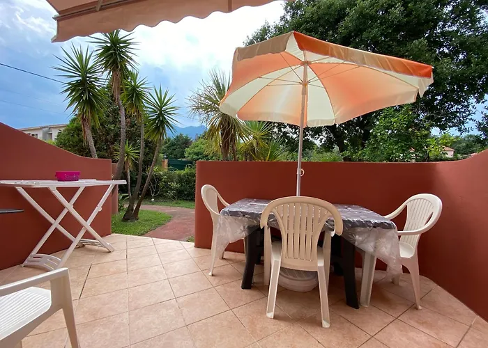 Lo Monaco De Villa, Et * San-Nicolao