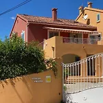 Lo Monaco De Villa, Et San-Nicolao