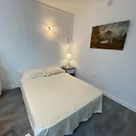 Lo Monaco De Villa, Et Casa de Férias