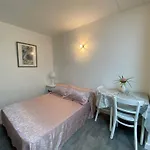 Lo Monaco De Villa, Et San-Nicolao