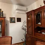 Lo Monaco De Villa, Et *