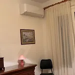 Lo Monaco De Villa, Et *