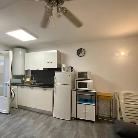 펜션 Lo Monaco De Villa, Et *