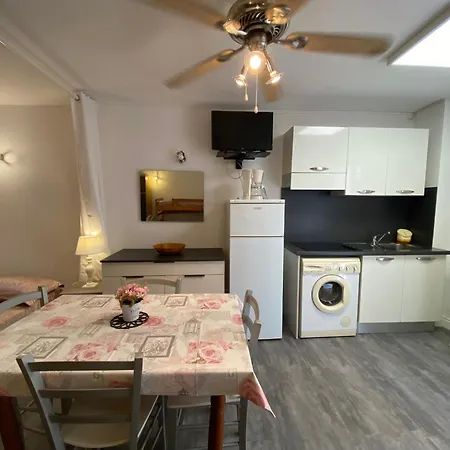 Lo Monaco De Villa, Et *