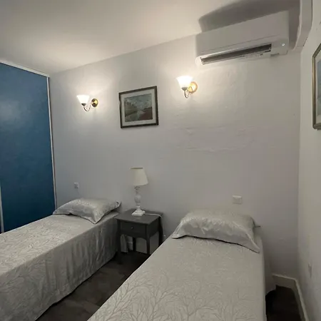 Lo Monaco De Villa, Et 펜션 산-니콜라오