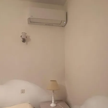 Lo Monaco De Villa, Et * 산-니콜라오