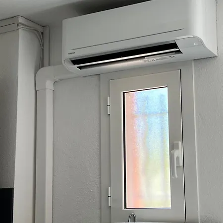 Lo Monaco De Villa, Et