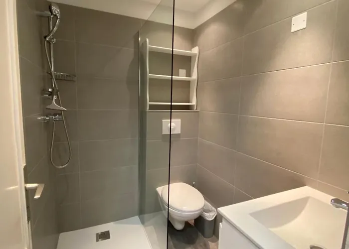 Lo Monaco De Villa, Et 圣尼科劳