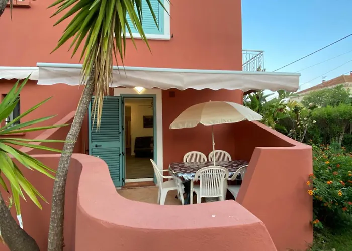 Lo Monaco De Villa, Et