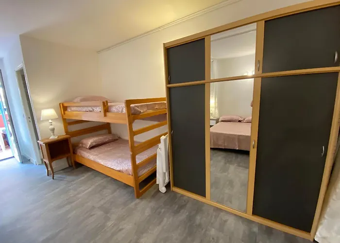 Lo Monaco De Villa, Et Feriehus San-Nicolao