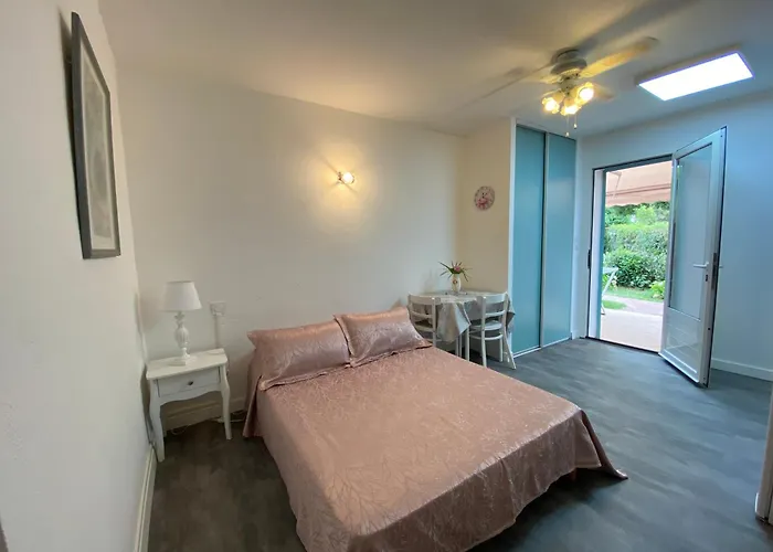 Lo Monaco De Villa, Et Feriehus San-Nicolao